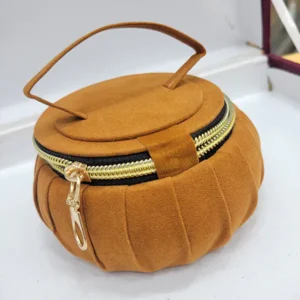 প্রিমিয়াম জুয়েলারি বক্স বাদামি কালার