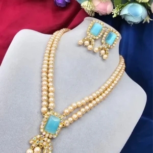 আকাশি নীল পাথর সহ পার্ল নেকলেস সেট